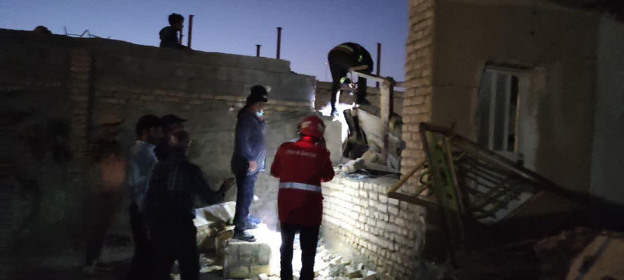انفجار منزل مسکونی در شیروان 27 گوسفند را تلف کرد,